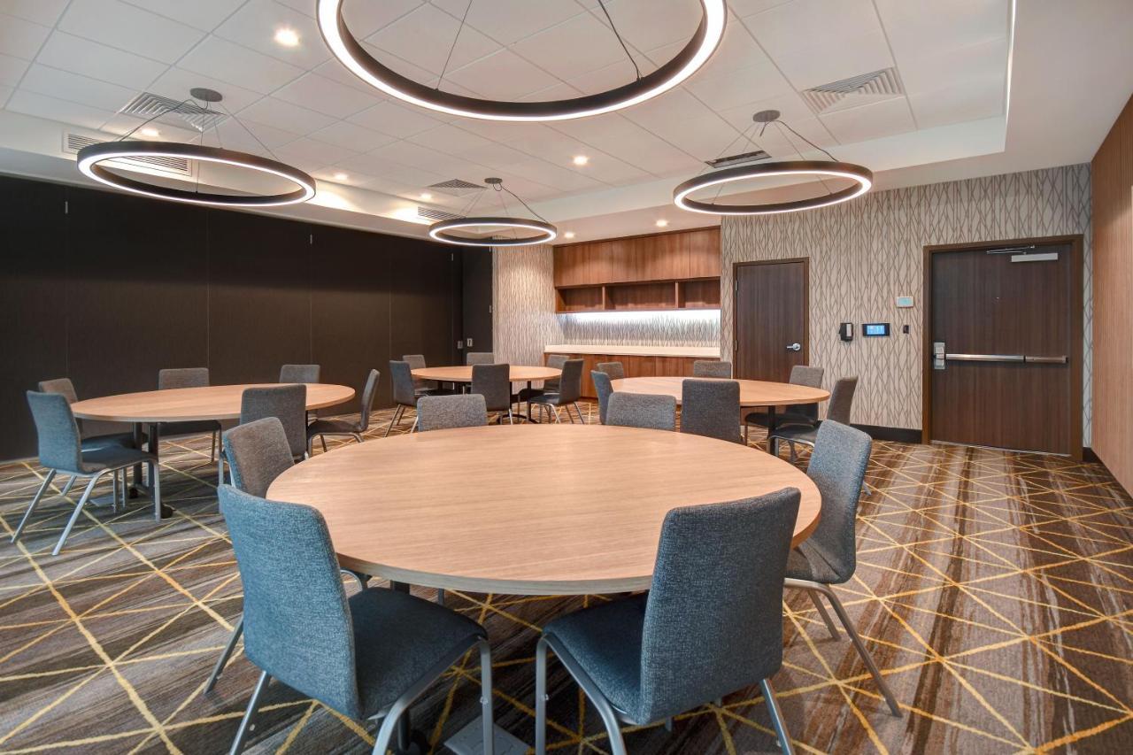 Holiday Inn - Erie By Ihg Екстер'єр фото